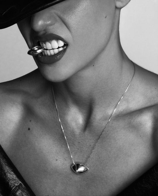 SCARR NECKLACE