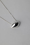 Load image into Gallery viewer, SCARR NECKLACE
